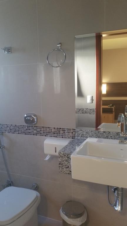 Kamur Plaza Hotel Goianesia Δωμάτιο φωτογραφία