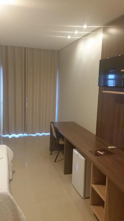 Kamur Plaza Hotel Goianesia Δωμάτιο φωτογραφία