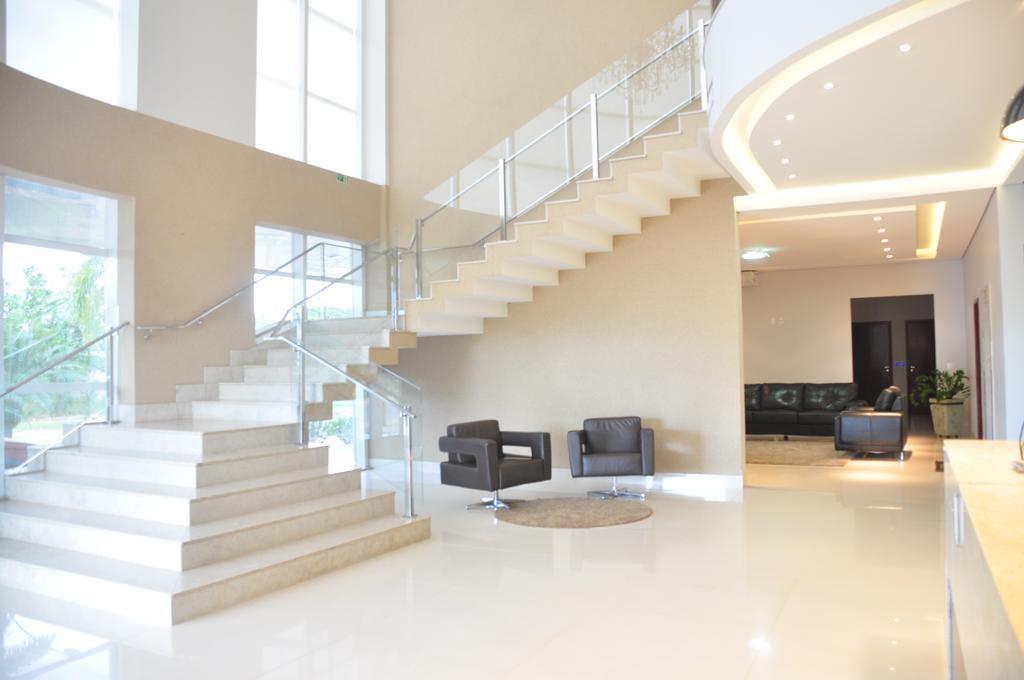 Kamur Plaza Hotel Goianesia Εξωτερικό φωτογραφία